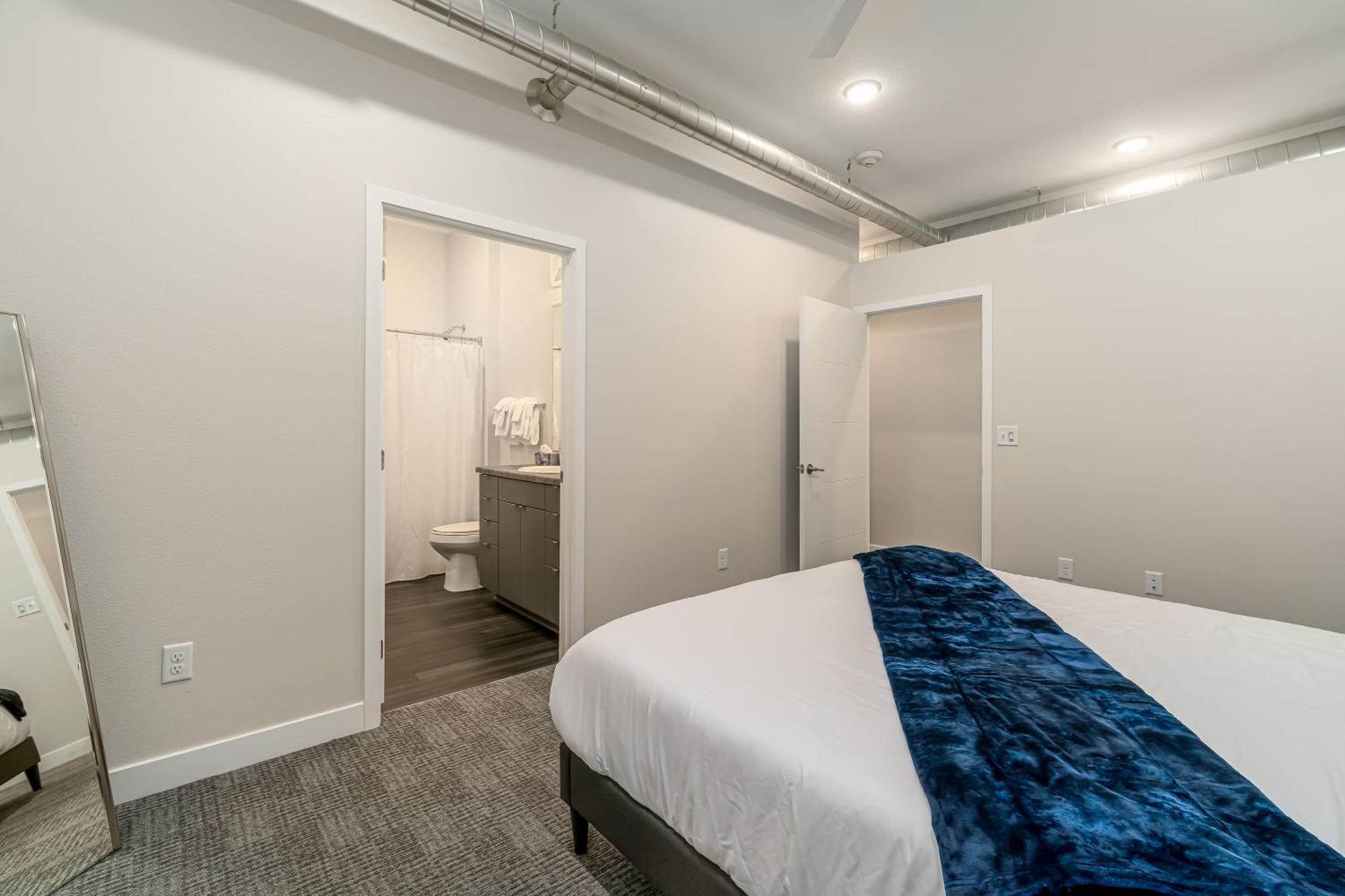 Kasa Downtown Des Moines Aparthotel Room photo